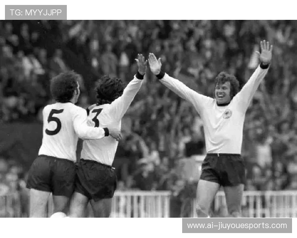 70年代德国足球传奇人物回顾：从贝肯鲍尔到穆勒的辉煌岁月