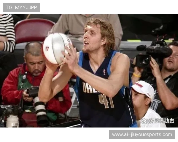 纵览世界足坛十大外籍巨星影响与辉煌生涯盘点