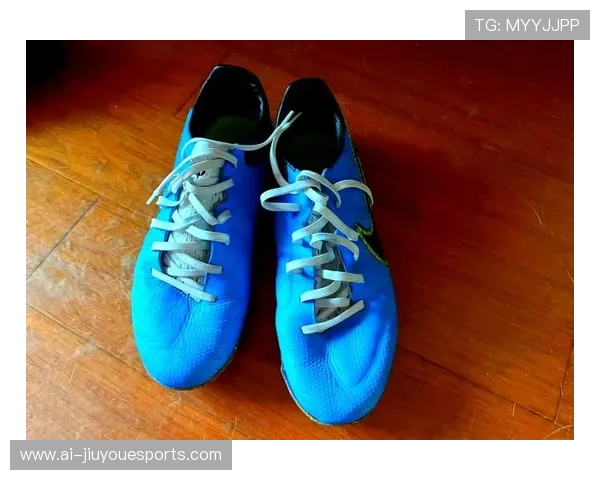 足球球星退役后老鞋被谁收藏 他们背后的故事揭秘